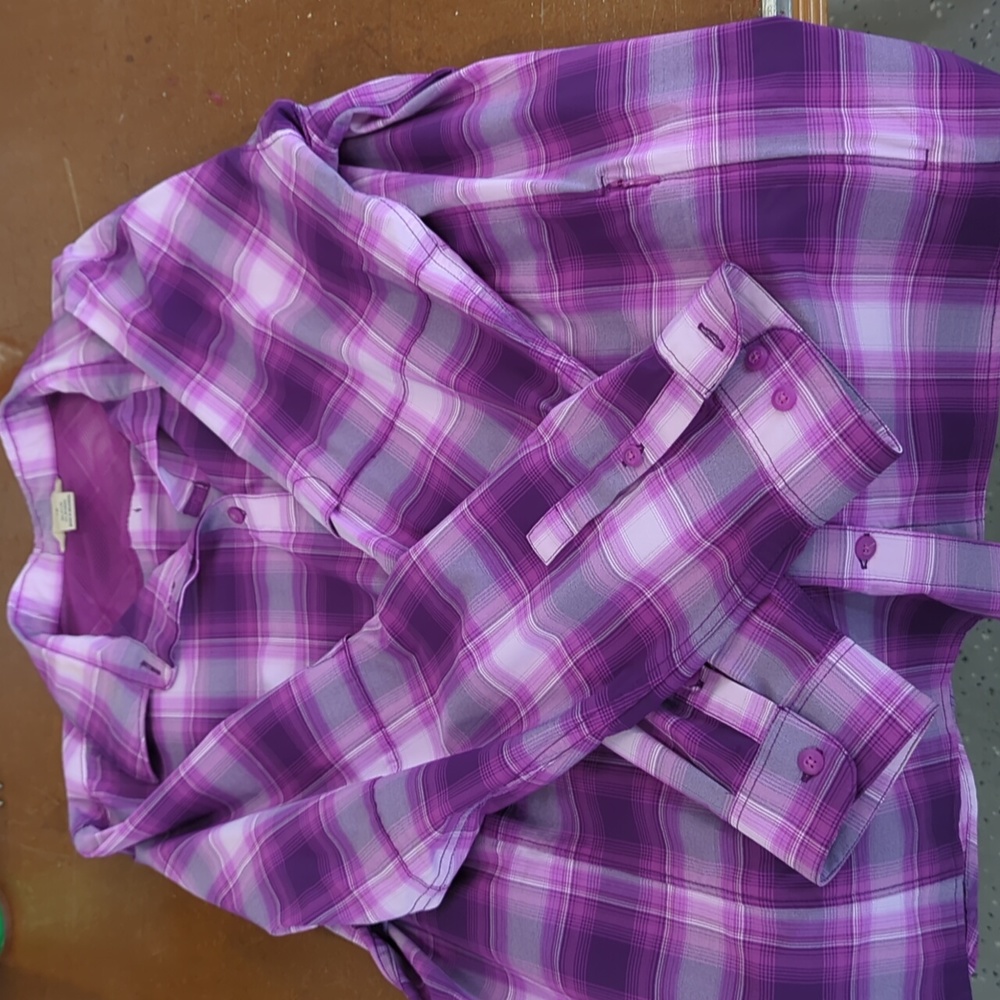 Duluth Trading shirt NWOT